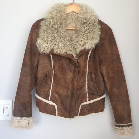 Luxurious Faux Fur Jacket - stash for Fall/Winter - Picture 1 of 7